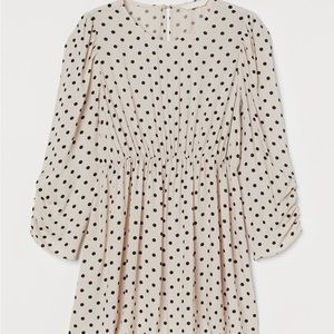 Pre-loved H&M Mama Puffed-sleeved Tunic